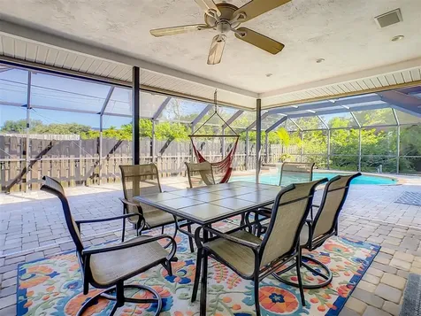 1677 Bayonne Street Sarasota FL 34231
