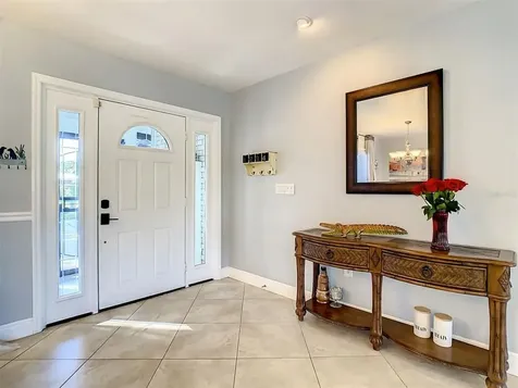 1677 Bayonne Street Sarasota FL 34231