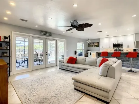 1677 Bayonne Street Sarasota FL 34231