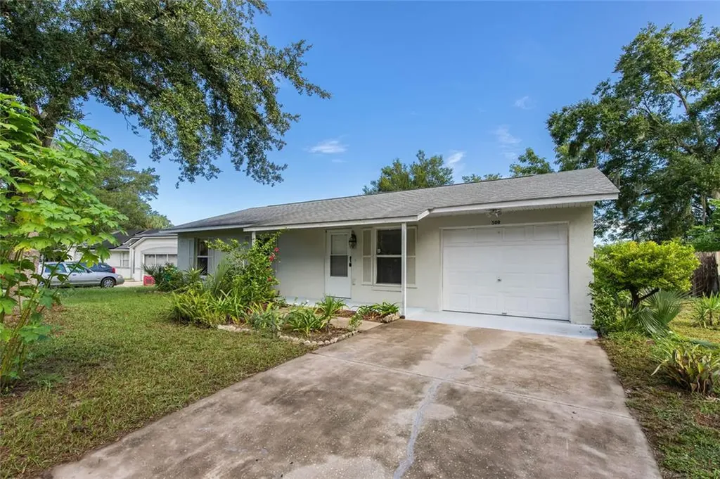 509 Dorothy Circle Eustis FL 32726
