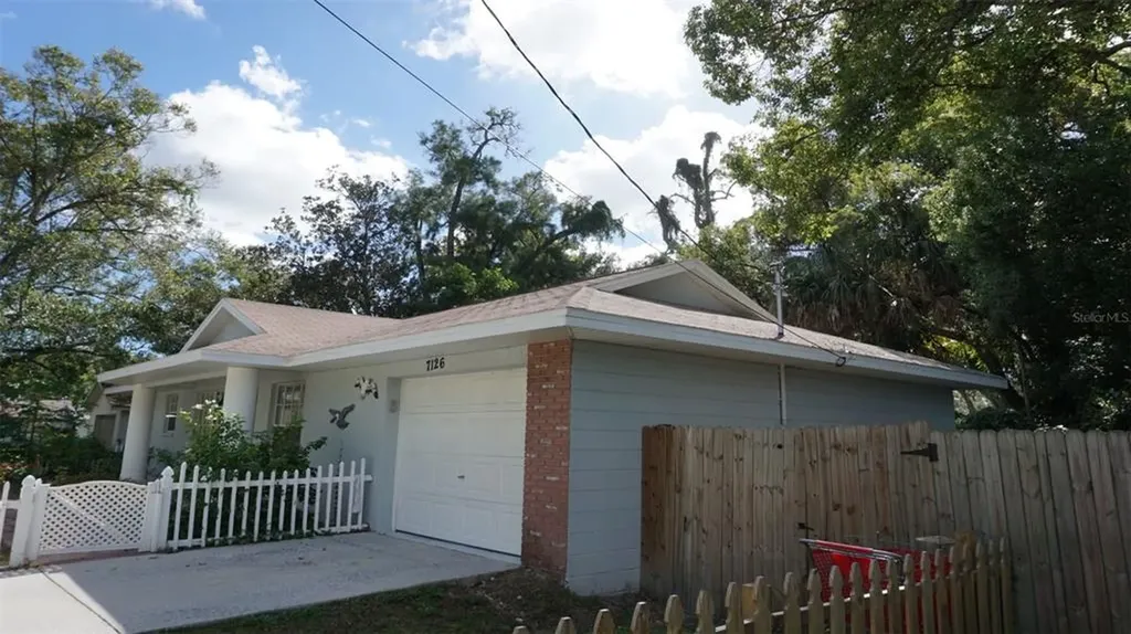 7126 51st Avenue N St Petersburg FL 33709