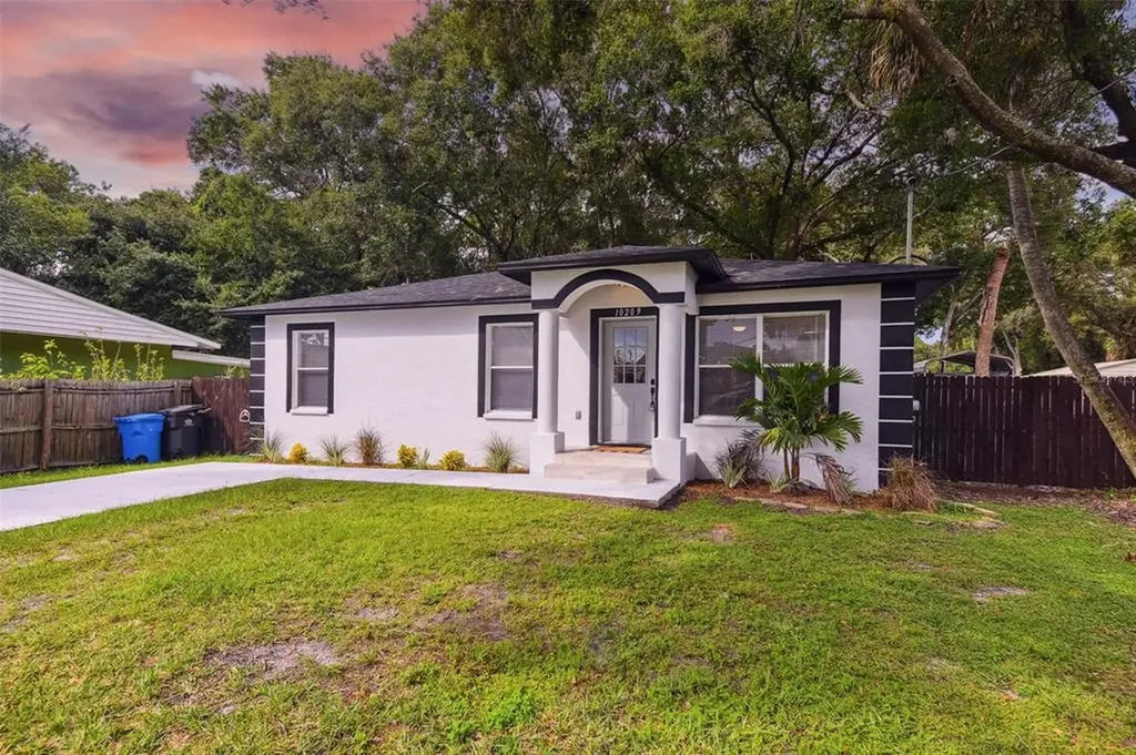 10209 Oslin Street Tampa FL 33615