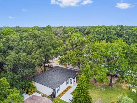 10209 Oslin Street Tampa FL 33615