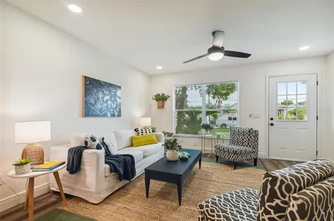 10209 Oslin Street Tampa FL 33615