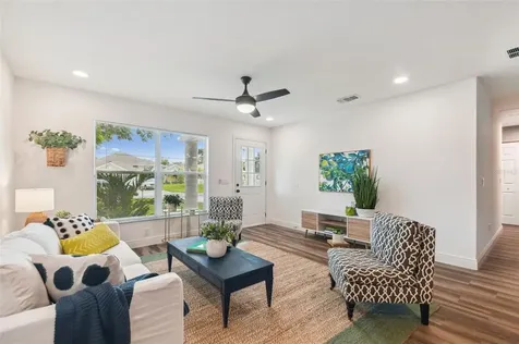 10209 Oslin Street Tampa FL 33615