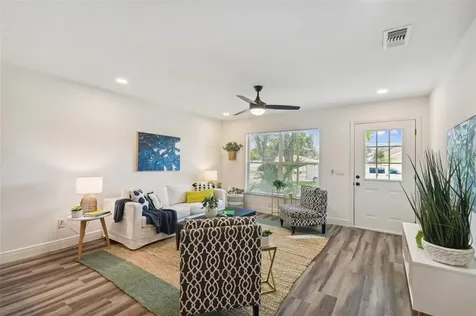 10209 Oslin Street Tampa FL 33615