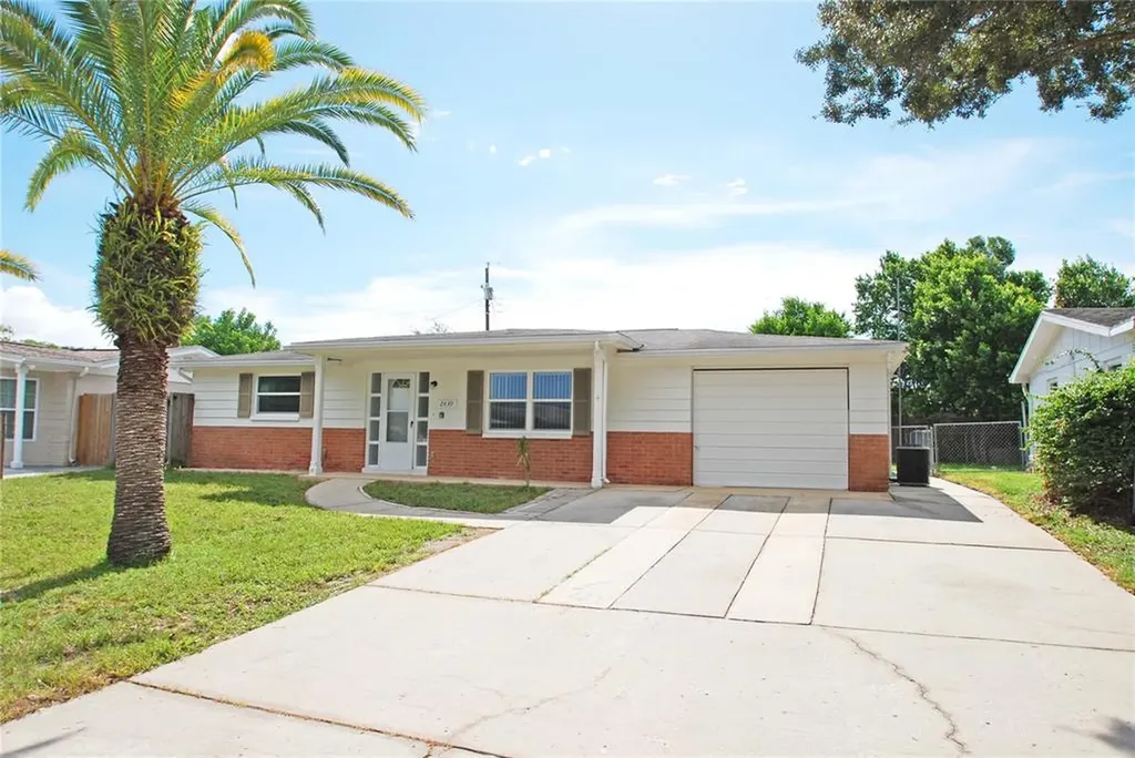 2439 Cool Road Holiday FL 34690
