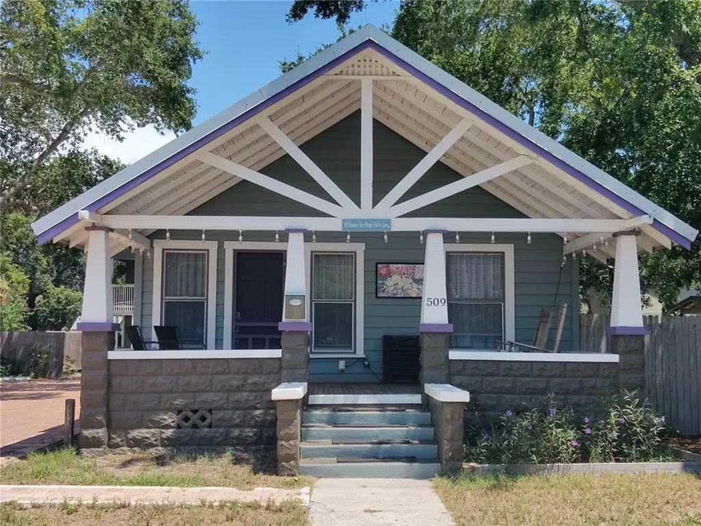 509 29th Avenue S St Petersburg FL 33705