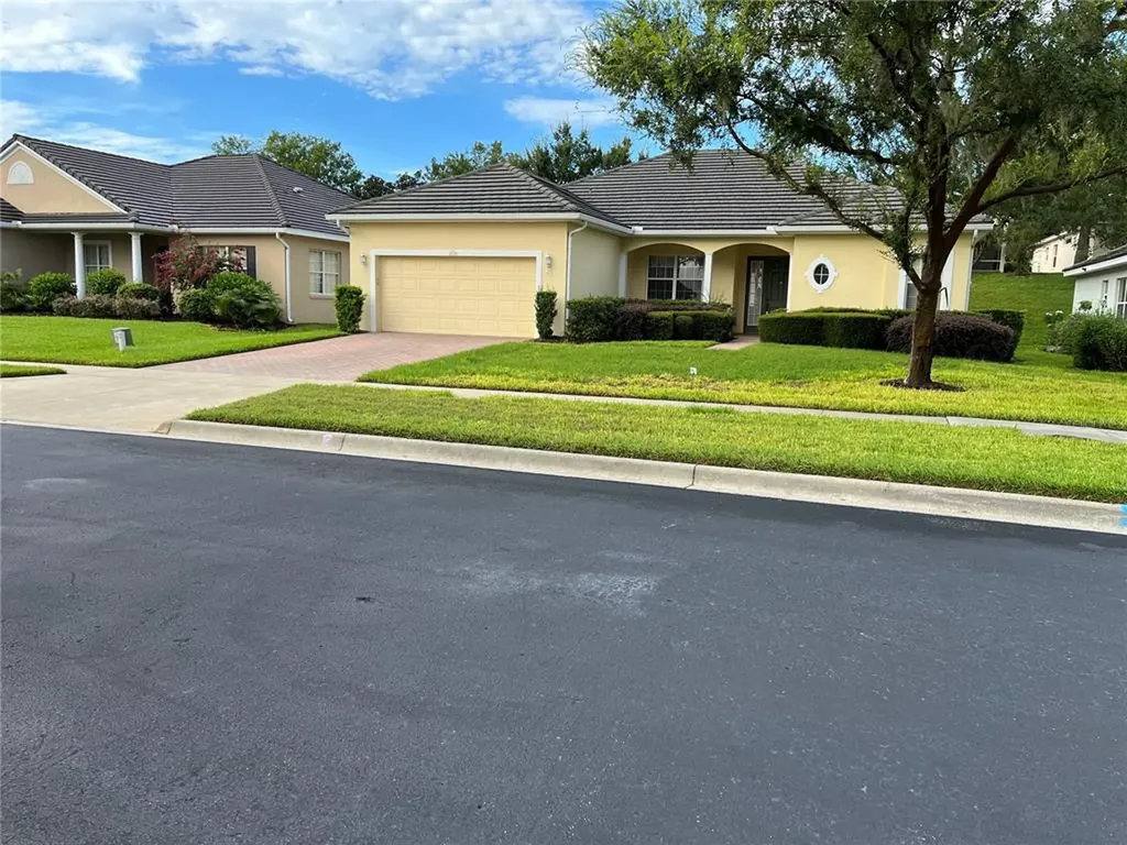 2539 Squaw Creek Clermont FL 34711
