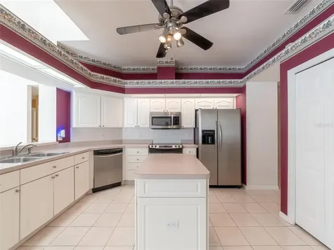 2303 Delamere Court Valrico FL 33596