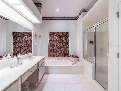 2303 Delamere Court Valrico FL 33596