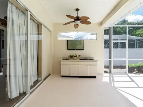 2303 Delamere Court Valrico FL 33596