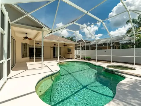 2303 Delamere Court Valrico FL 33596