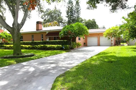 225 Catalan Boulevard NE St Petersburg FL 33704