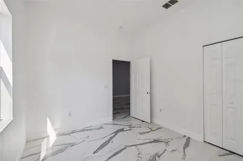7620 Ocean Harbor Lane Tampa FL 33615
