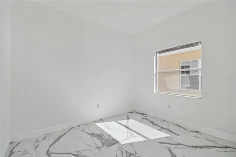 7620 Ocean Harbor Lane Tampa FL 33615