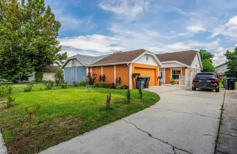 8629 Drayton Court Orlando FL 32825