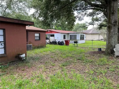 1706 E Alabama Street Plant City FL 33563