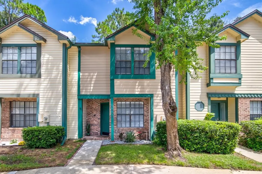 2832 Harbour Grace Court Apopka FL 32703