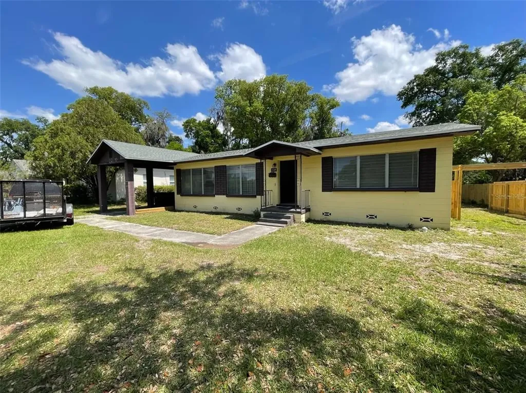 1129 S Crystal Lake Drive Orlando FL 32806