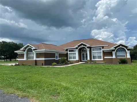 17511 SE 30th Street Morriston FL 32668