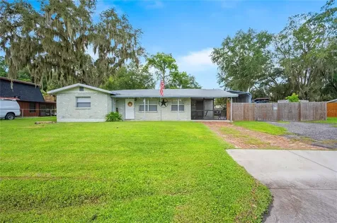 6824 Oakdale Drive Tampa FL 33610
