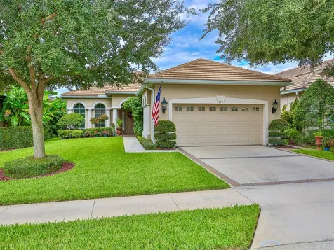 571 Newhall Lane Debary FL 32713