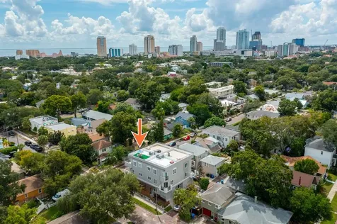 1052 6th Street N St Petersburg FL 33701