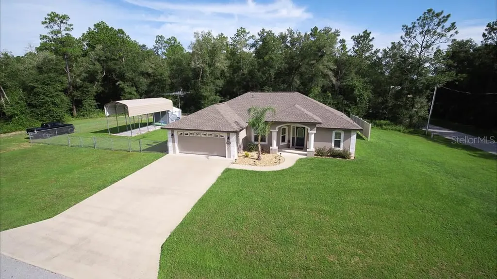19873 SW 75th Street Dunnellon FL 34431