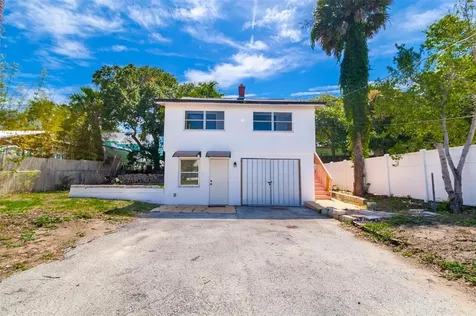 125 N Hollywood Avenue Daytona Beach FL 32118