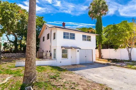 125 N Hollywood Avenue Daytona Beach FL 32118