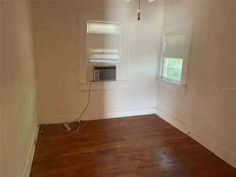 3119 55th Avenue N St Petersburg FL 33714