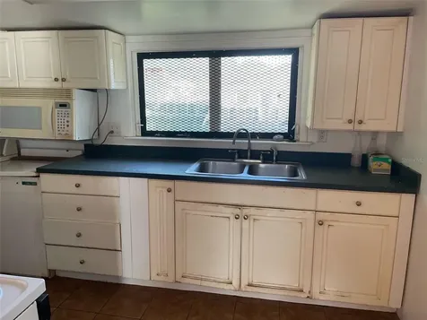 3119 55th Avenue N St Petersburg FL 33714