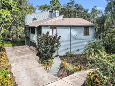 1451 Briarwood Court Safety Harbor FL 34695