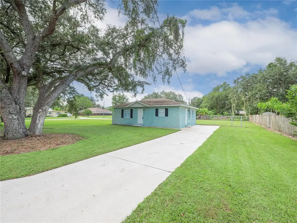 990 W Mizell Street Bartow FL 33830