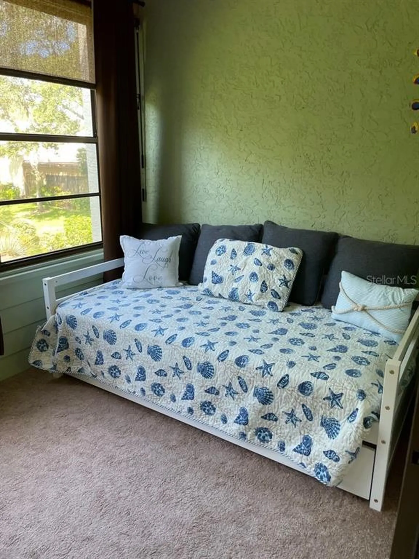 206 Lakewood Drive Bradenton FL 34210