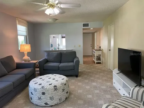 206 Lakewood Drive Bradenton FL 34210
