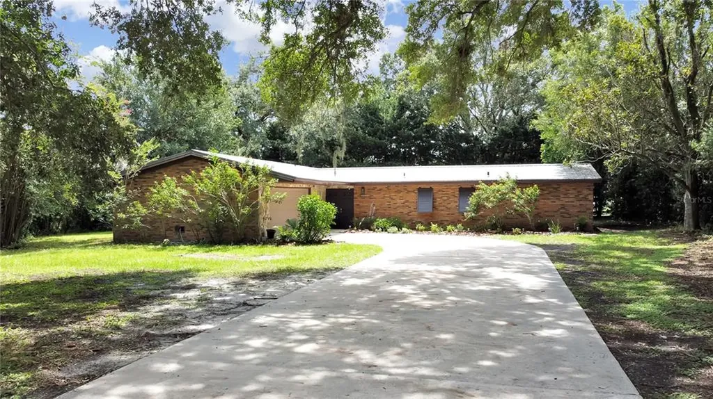 611 E Highland Drive Lakeland FL 33813