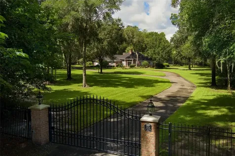 2824 NW 23rd Boulevard Gainesville FL 32605