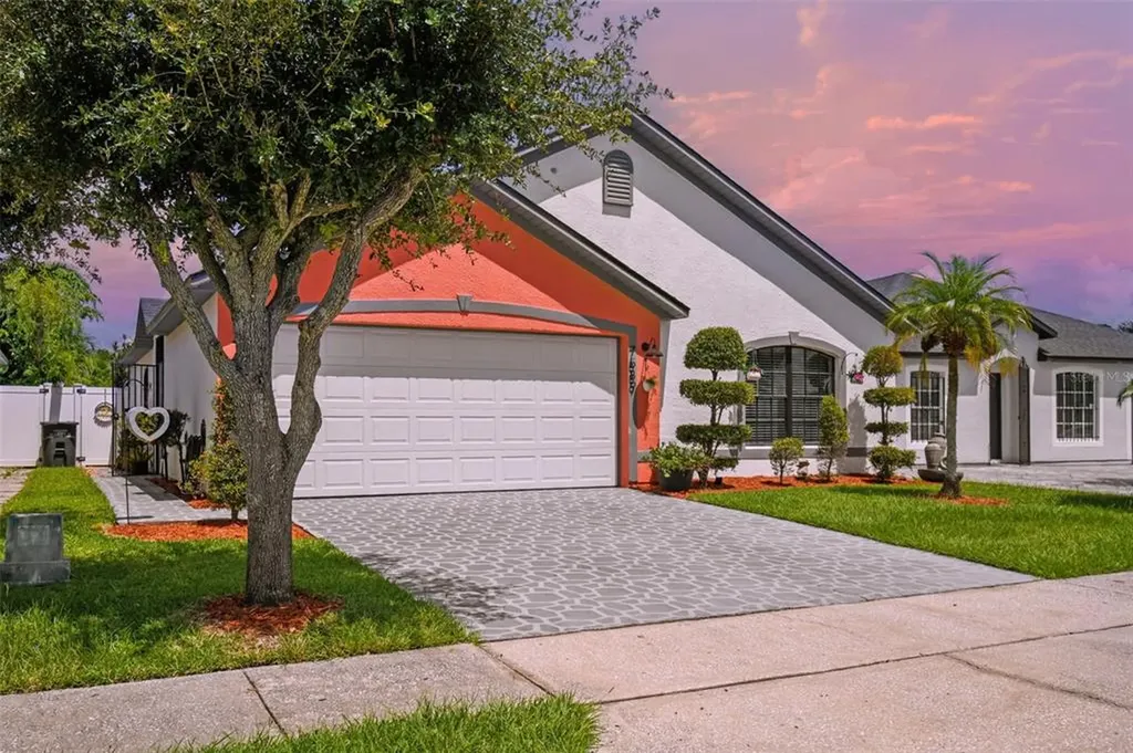 7589 Pine Fork Drive Orlando FL 32822