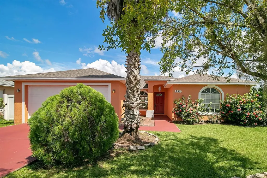 737 Toulon Drive Kissimmee FL 34759