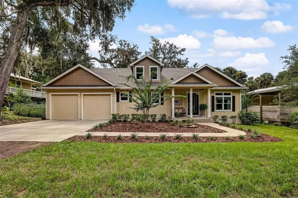 6 Pamela Parkway Palm Coast FL 32137