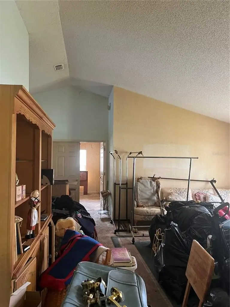 1404 Midoneck Court Valrico FL 33596