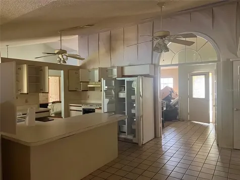 1404 Midoneck Court Valrico FL 33596