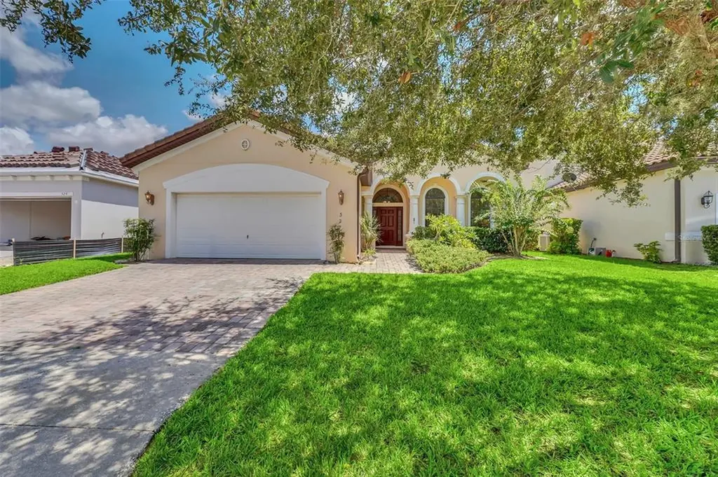 327 Villa Sorrento Circle Haines City FL 33844