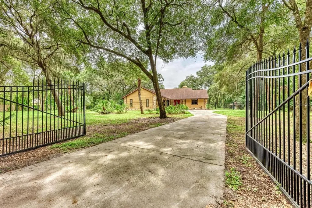 1200 136th Street NE Bradenton FL 34212
