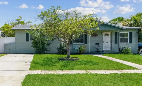 796 73rd Avenue N St Petersburg FL 33702