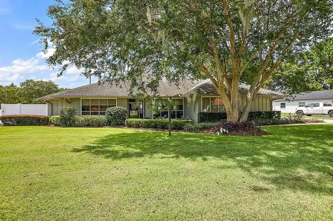 1230 Gray Court Eustis FL 32726