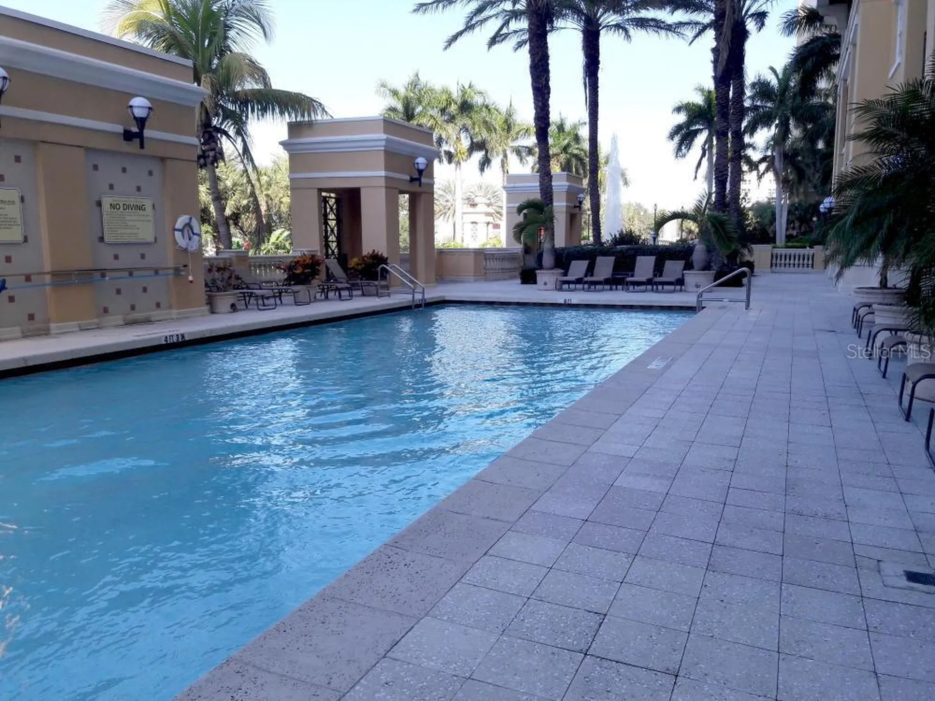 750 N Tamiami Trail Sarasota FL 34236