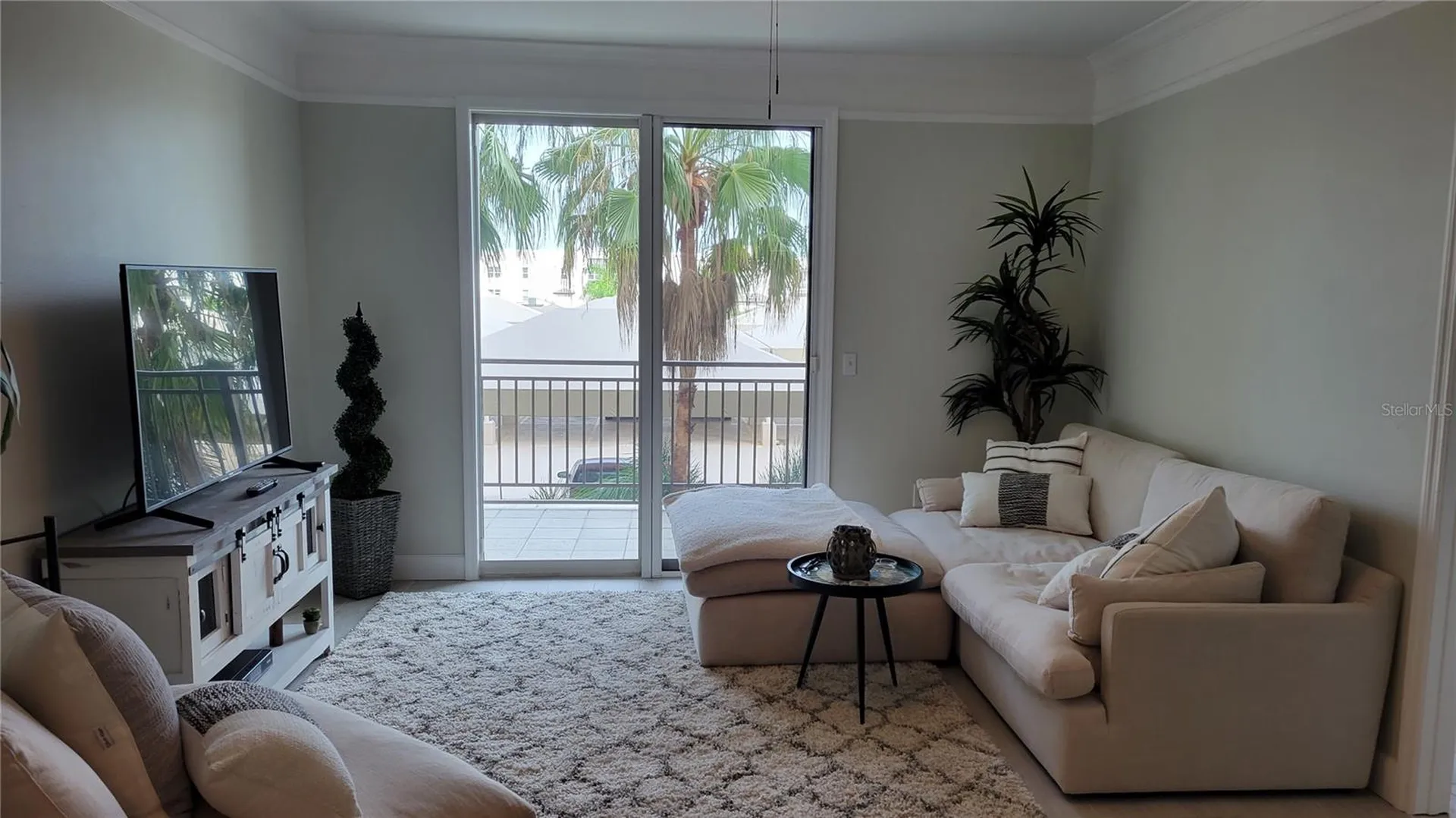 750 N Tamiami Trail Sarasota FL 34236